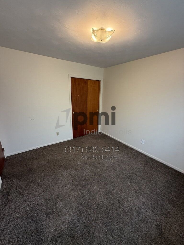 122 West William Drive Unit E (Brownsburg) 1 bed 1 bath property image