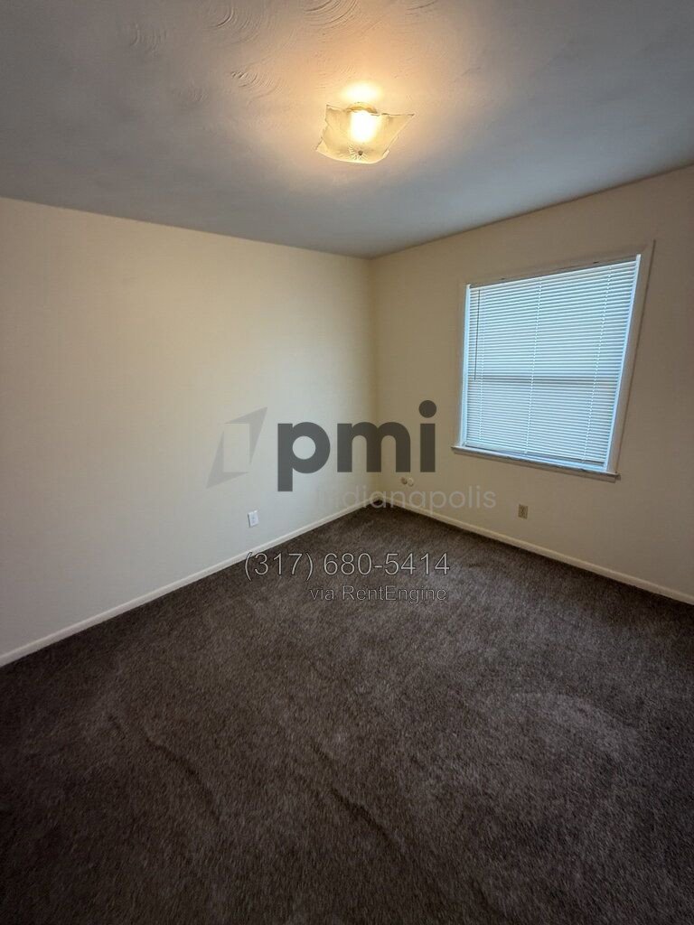 122 West William Drive Unit E (Brownsburg) 1 bed 1 bath property image