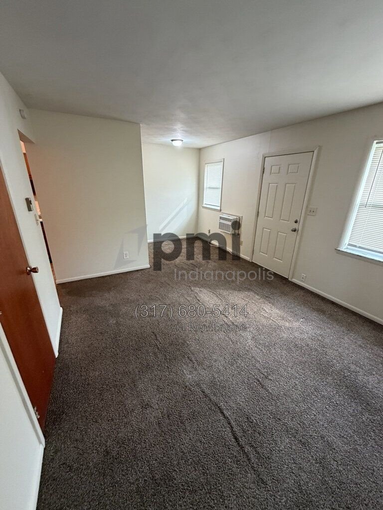 122 West William Drive Unit E (Brownsburg) 1 bed 1 bath property image